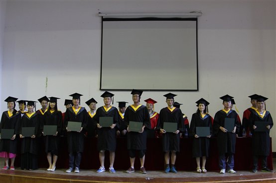 F:\2013毕业典礼\IMG_1549.JPG