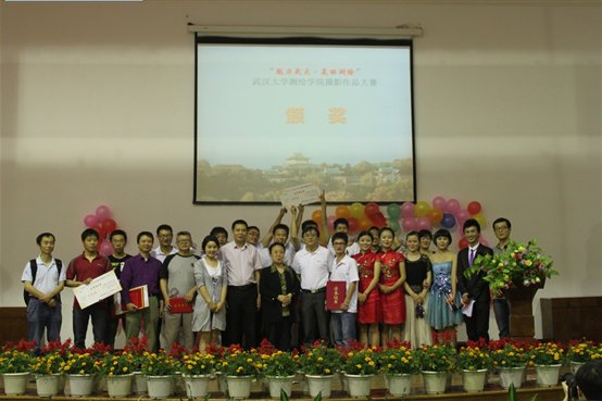 C:\Program Files\Tencent\QQ\Users\963673330\Image\Image1\7F%(O)GMGJD)FGI[DJJ9BCF.jpg